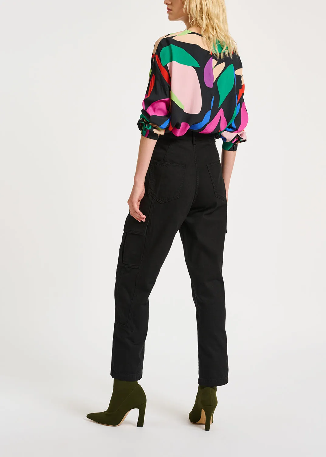 Black straight-leg cargo jeans