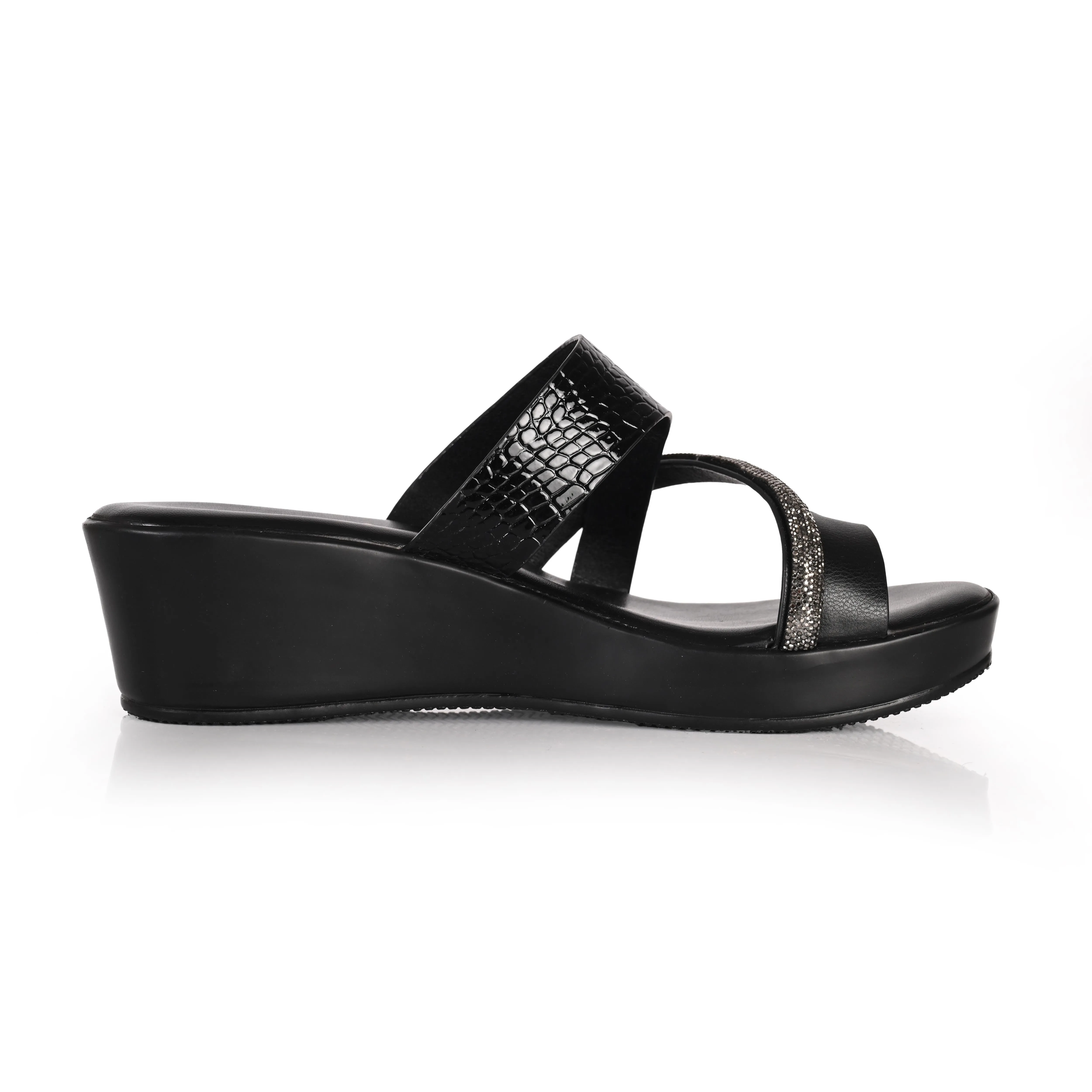 Chamak Wedges