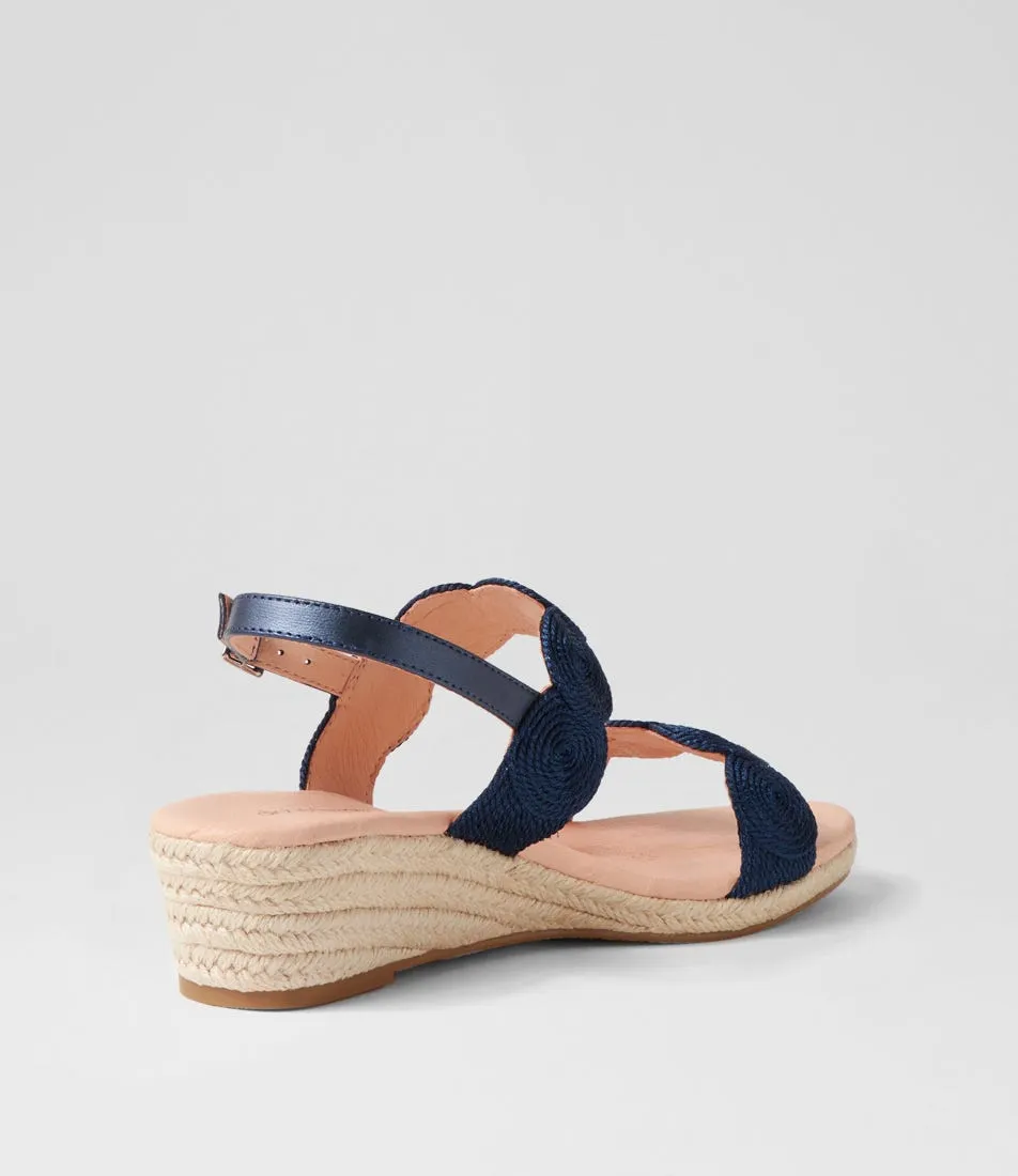 Diana Ferrari - Hayle Navy