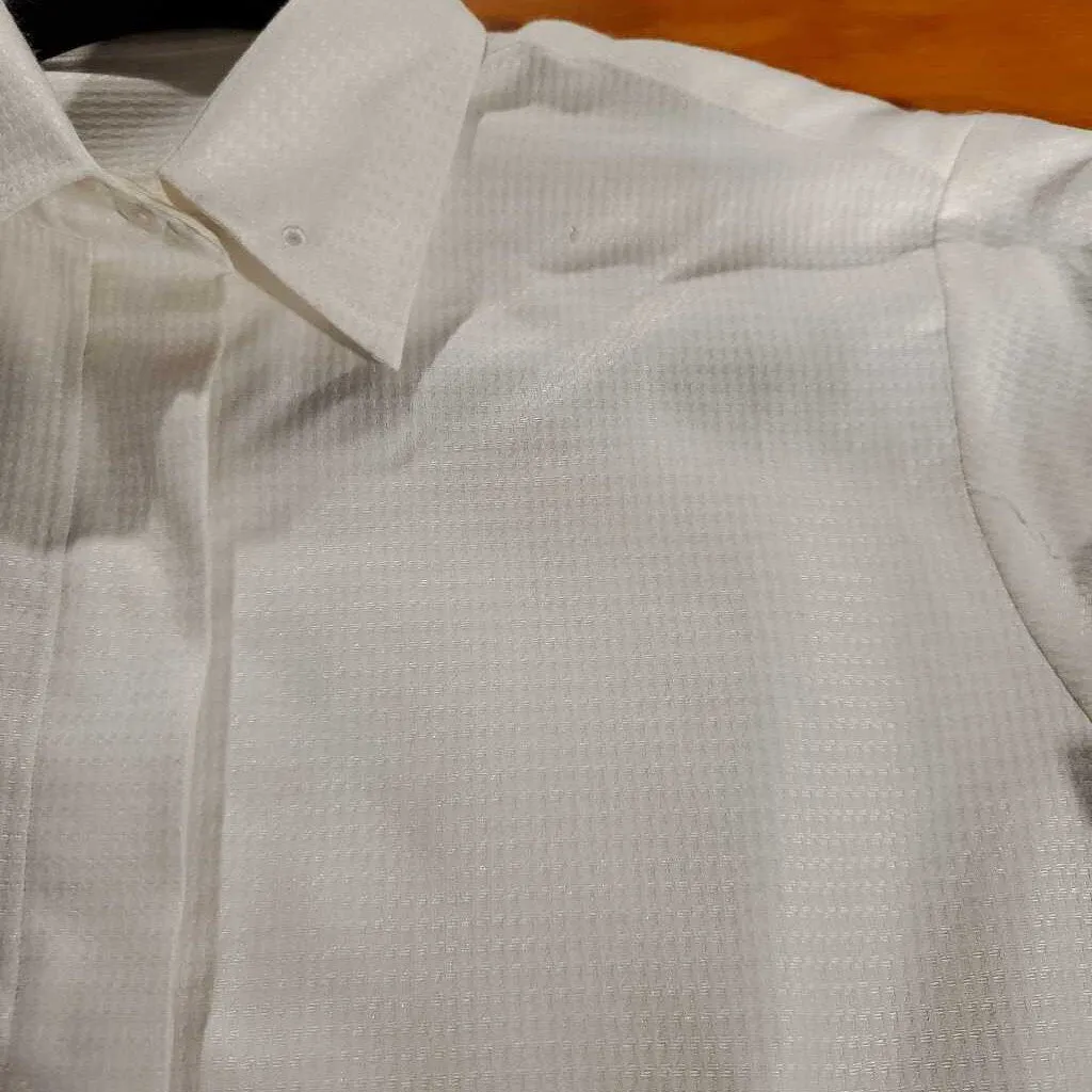 Ellie May White Shirt