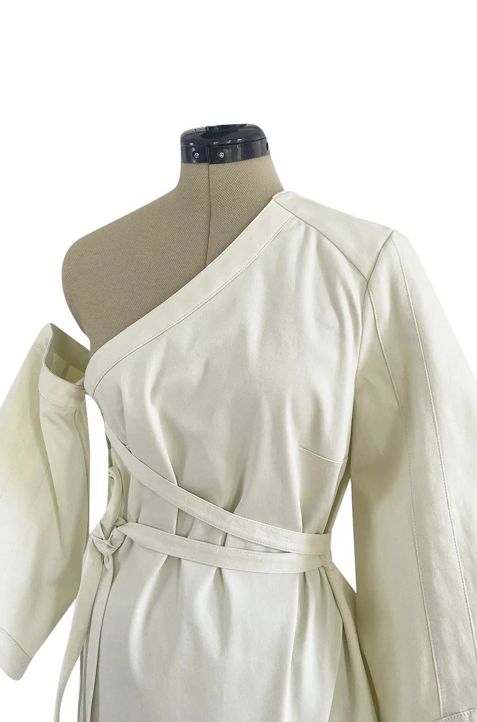 Fall 2016 Rosie Assoulin Convertible to One Shoulder w Removeable Sleeve Top