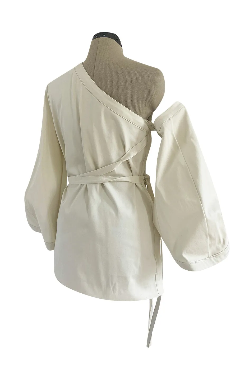 Fall 2016 Rosie Assoulin Convertible to One Shoulder w Removeable Sleeve Top