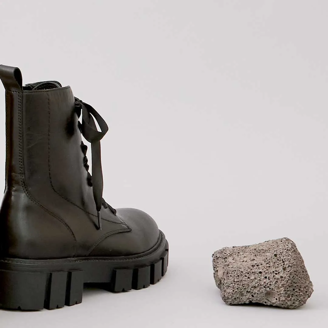 FEBE ANKLE BOOT