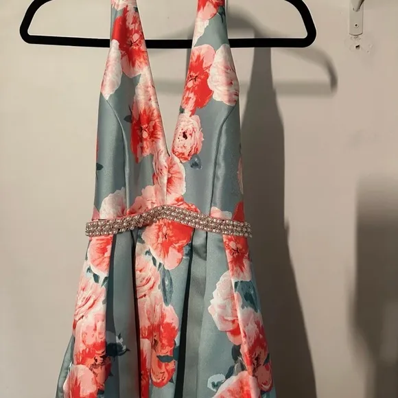 Floral Prom Dress‎ by Nights by Teeze Me. Size 3/4. Has been altered.