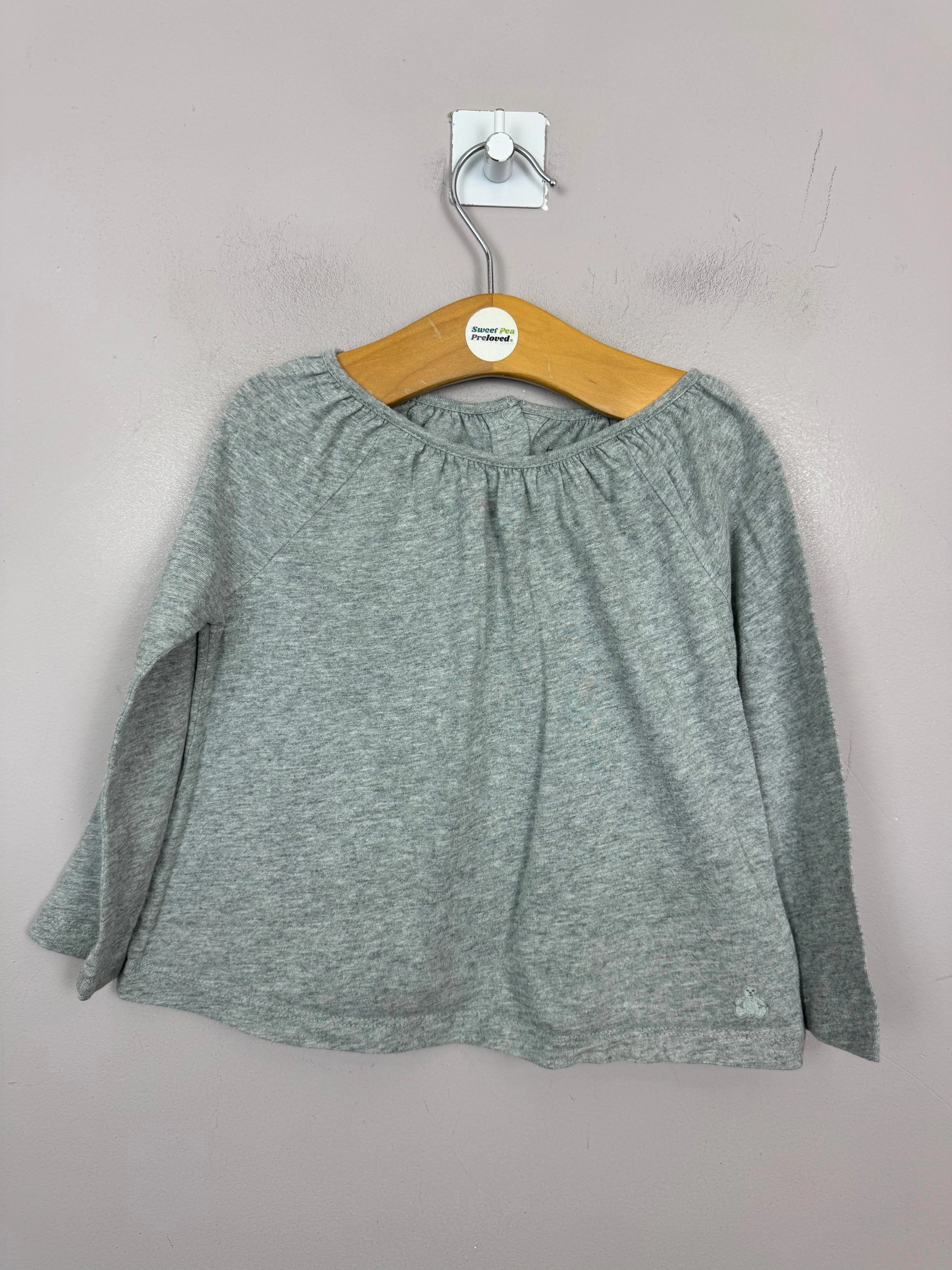 GAP grey T-shirt 18-24m