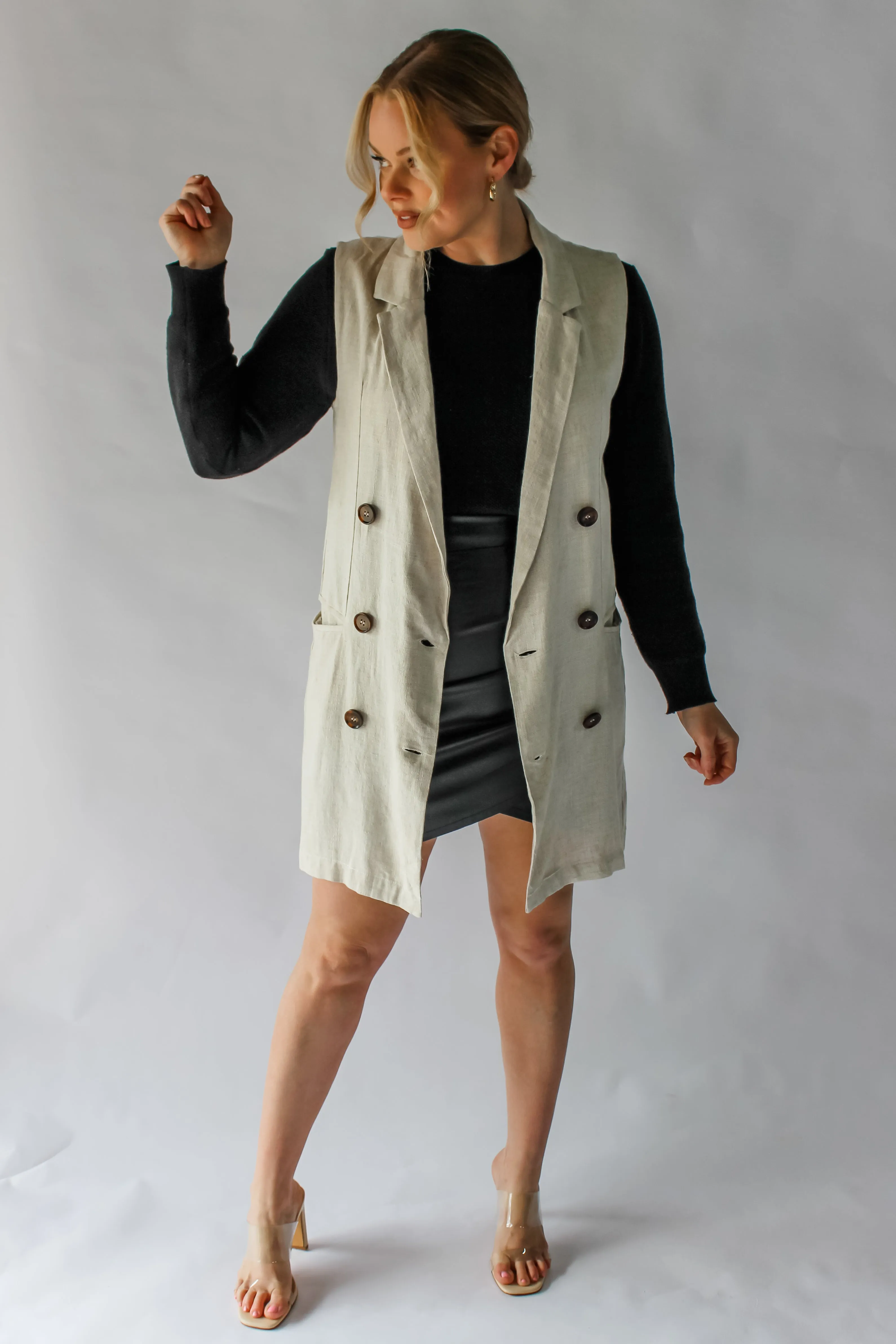 HENNING BLAZER VEST - BEIGE
