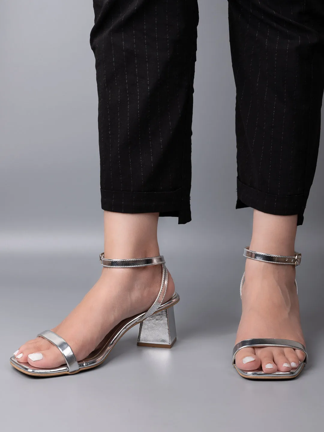 Hydes N Hues Silver Tower Heels