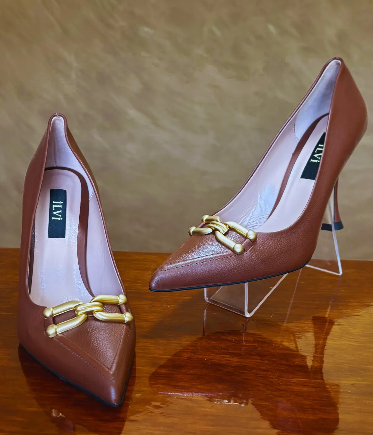 iLVi010-High Heels: Brown