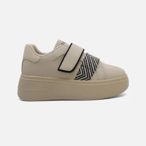 LADIES CASUAL SLIP-ON SHOES