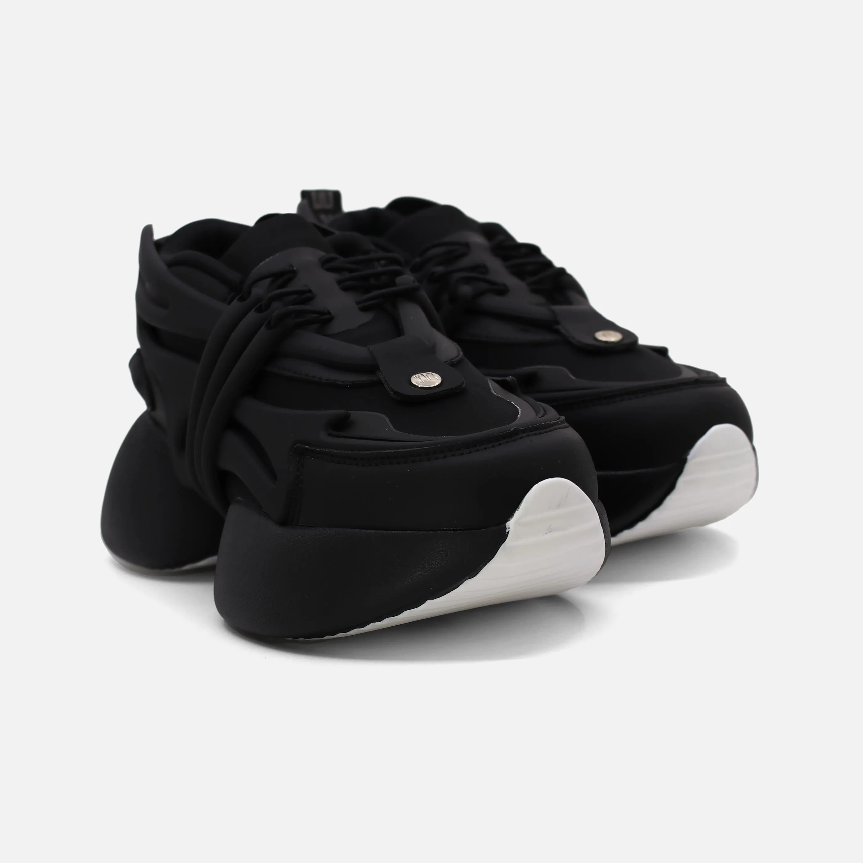 LADIES SPORTS LACE-UP SHOES