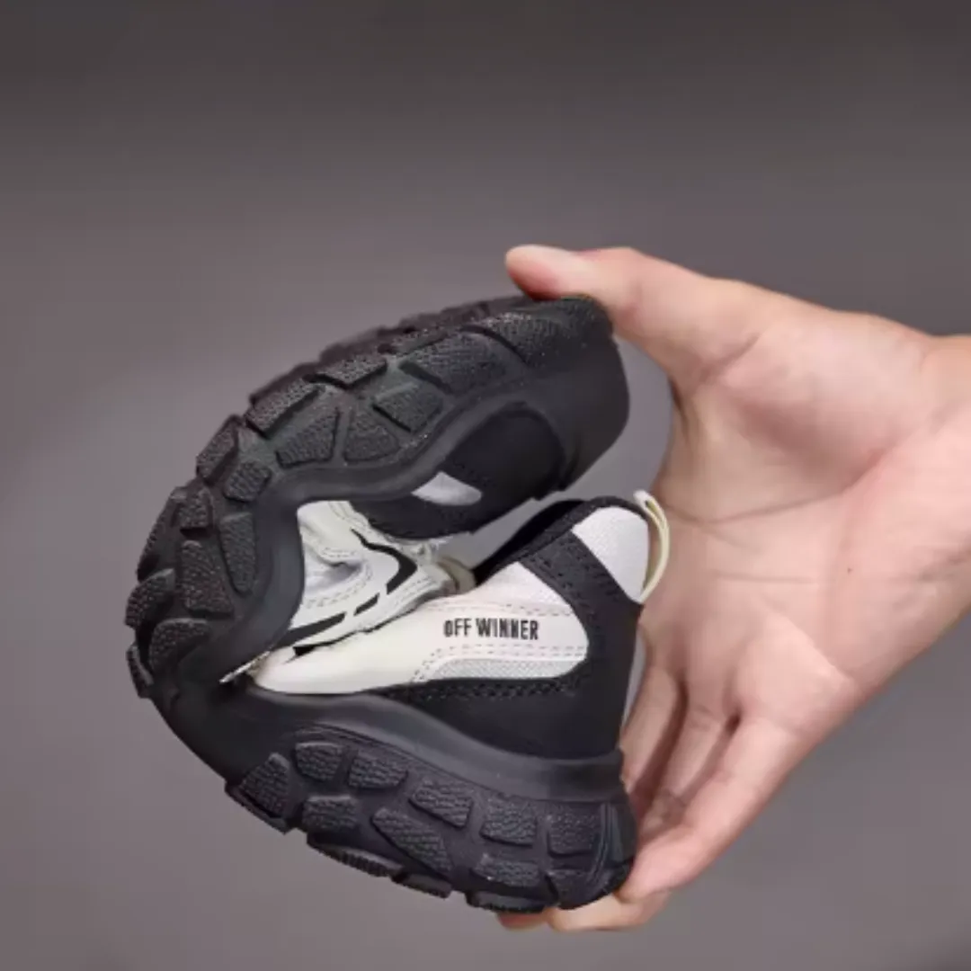 Lightweight Protective Safety Sneakers