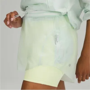 Lululemon NEW Step Out High Rise Short 3&quot; in Ocean Air