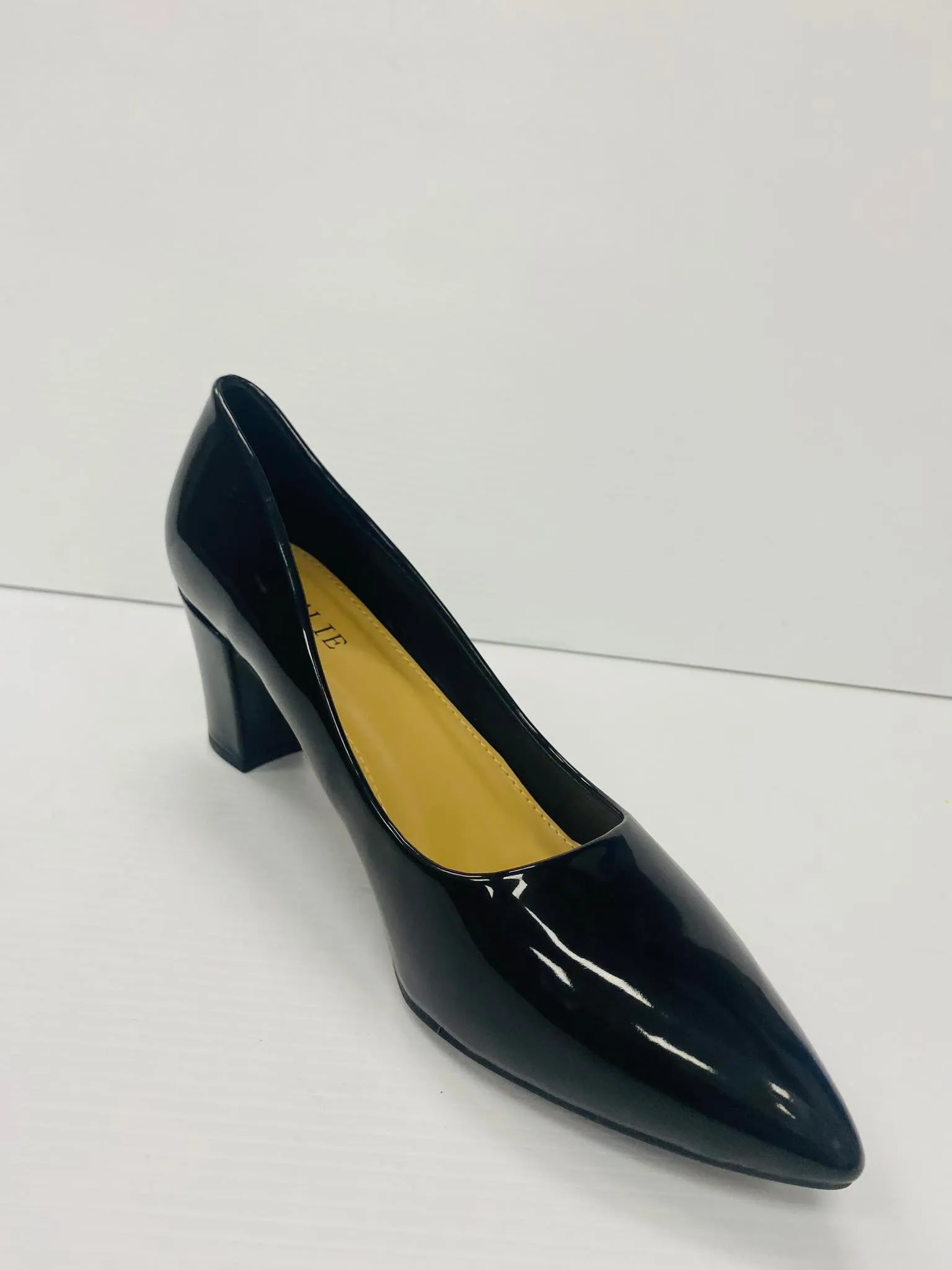 Marc London WIDE WIDTH 6530 Low Chunky Heels