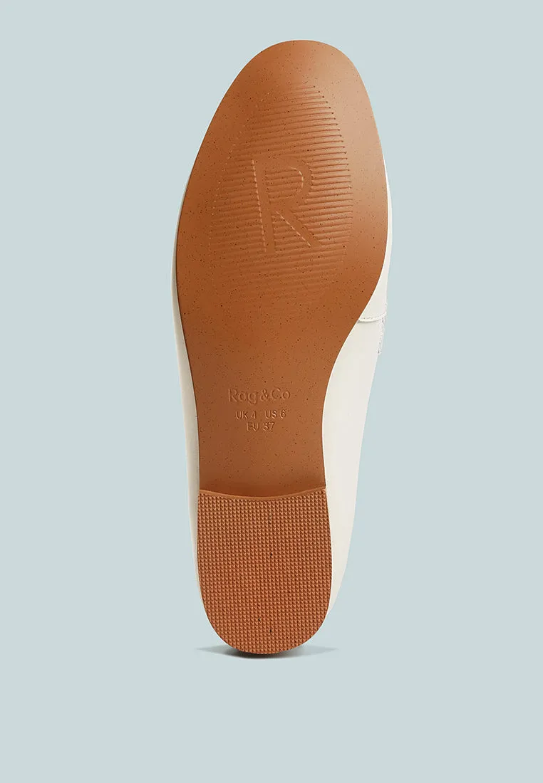 Merva Chunky Chain Leather Loafers By Ruw