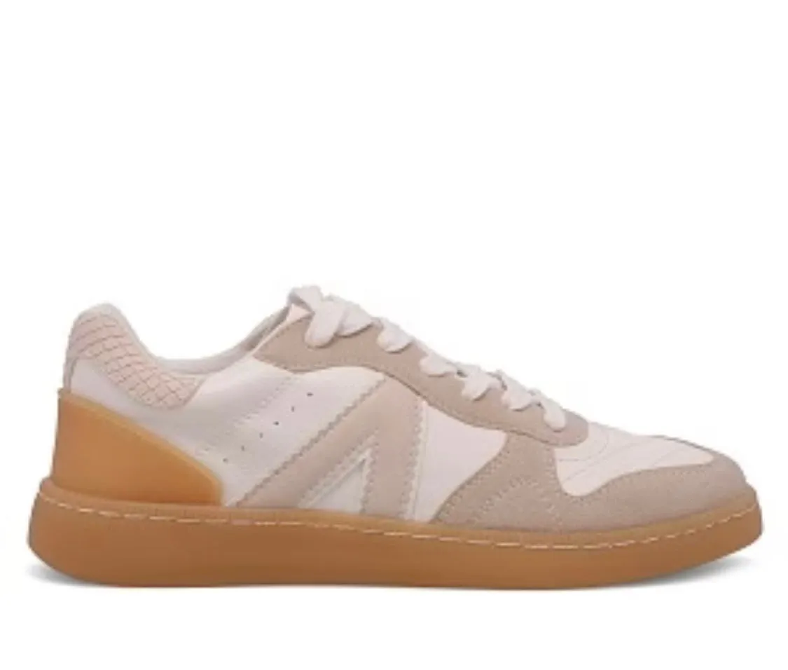 Mia Vesta Sneaker