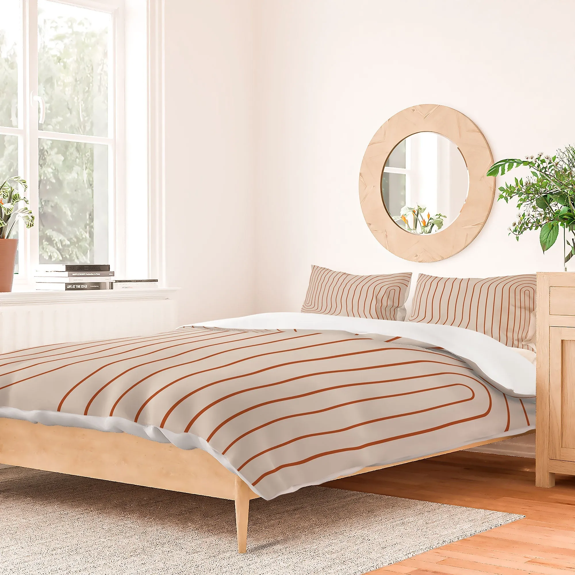 MINIMAL LINE CURVATURE CORAL 2 DUVET / COMFORTER