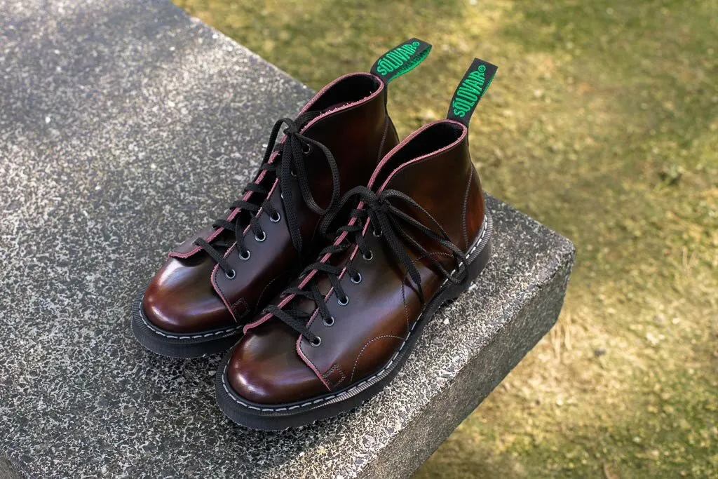 Monkey boot