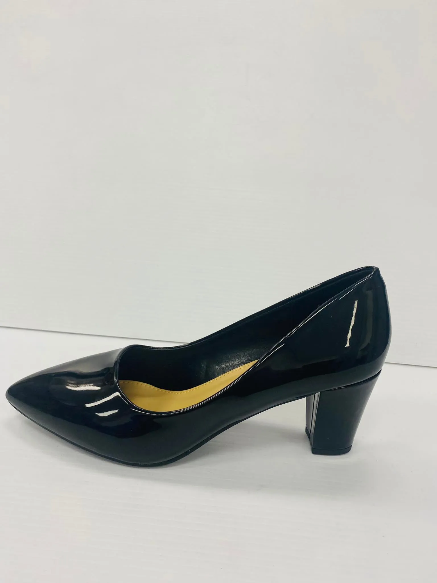 NATALIE 6620 Low Chunky Heels