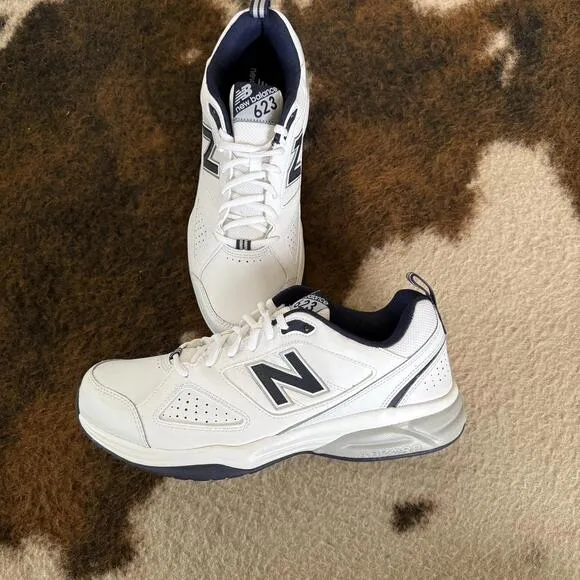 New Balance 623 trainers