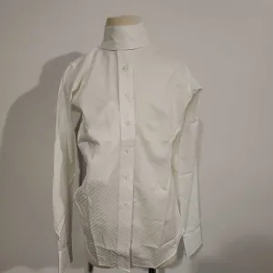 New white hunt shirt