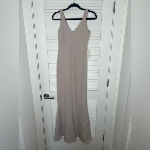 NWT Show Me Your MuMu Morgan Maxi Gown in Show Me The Ring Stretch Crepe - XS​​​