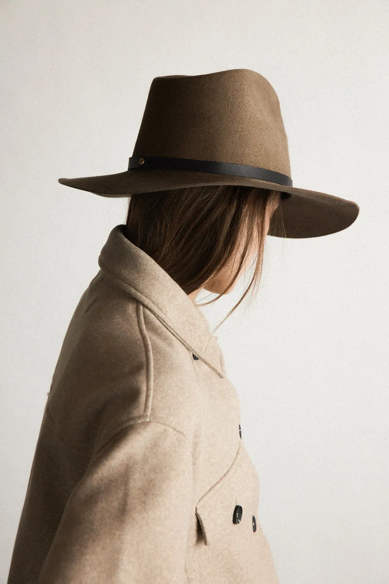 Olsen Wool Hat in Taupe