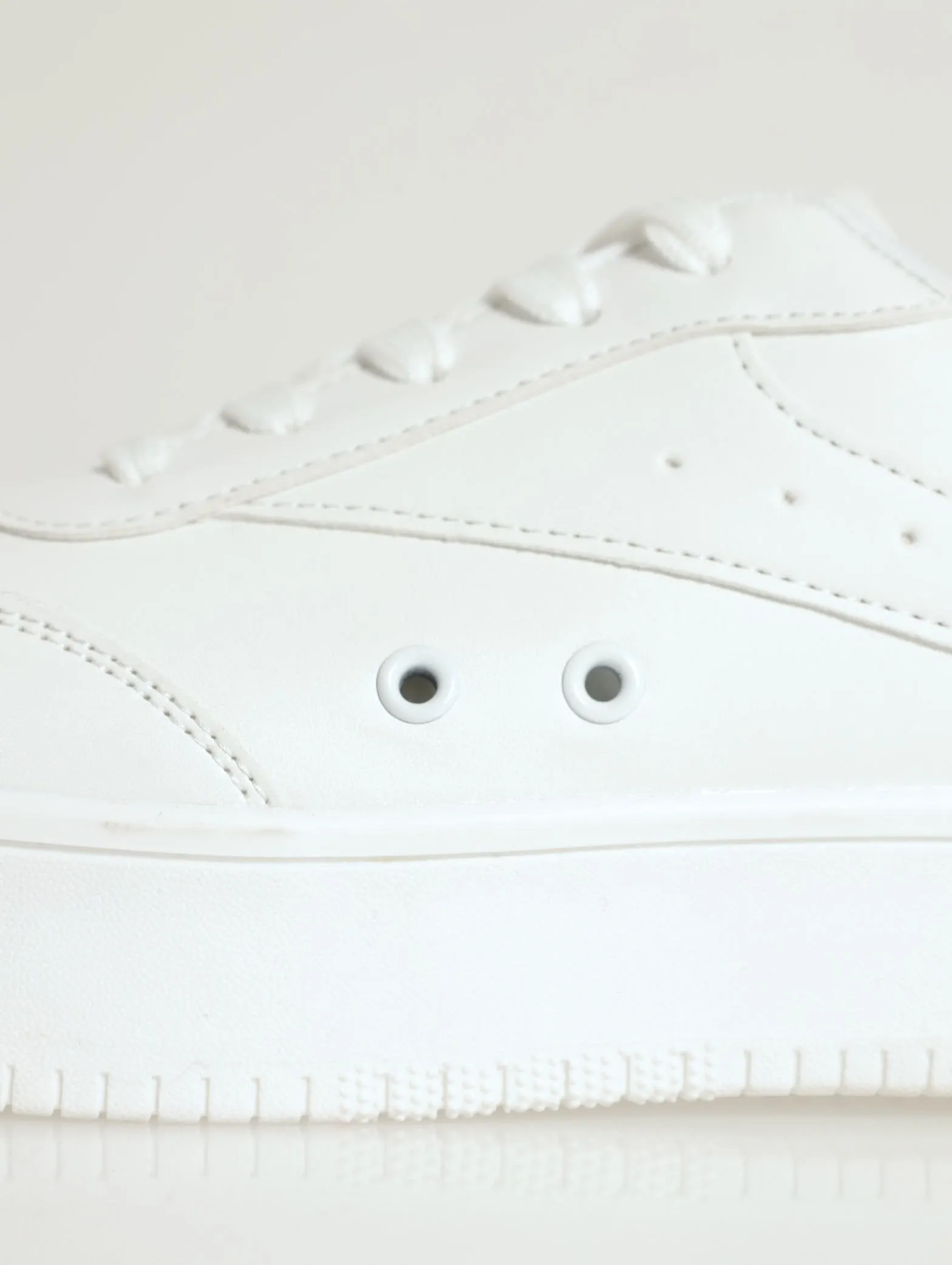 Pin Punch Vamp Sleek Street Sneaker - White