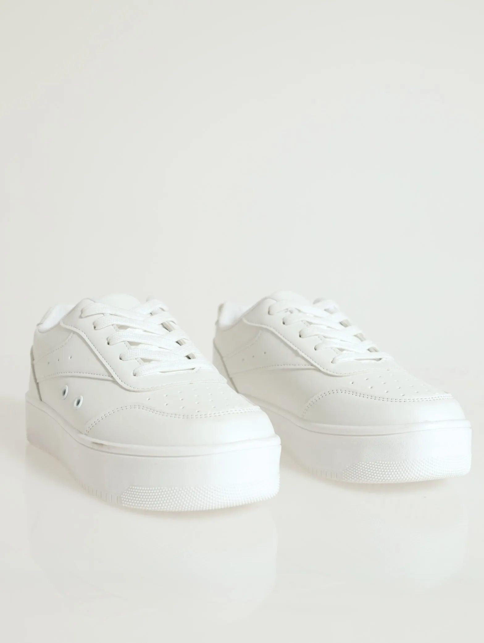 Pin Punch Vamp Sleek Street Sneaker - White