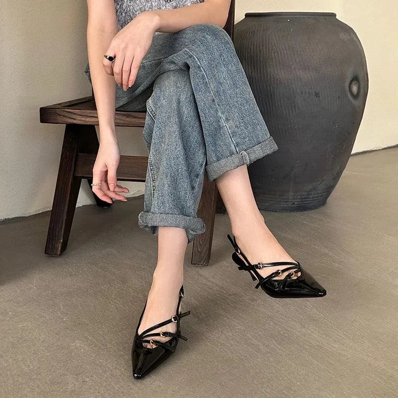Salina Heels