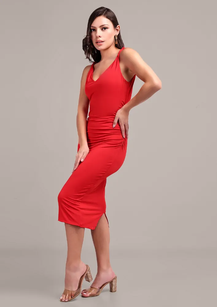 Sleek Red Body-Fitted Midi Dress