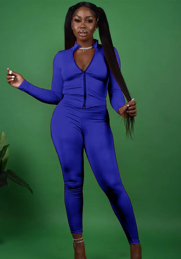 Sleek Zipper Front Long Sleeve Two-Piece Sports Set