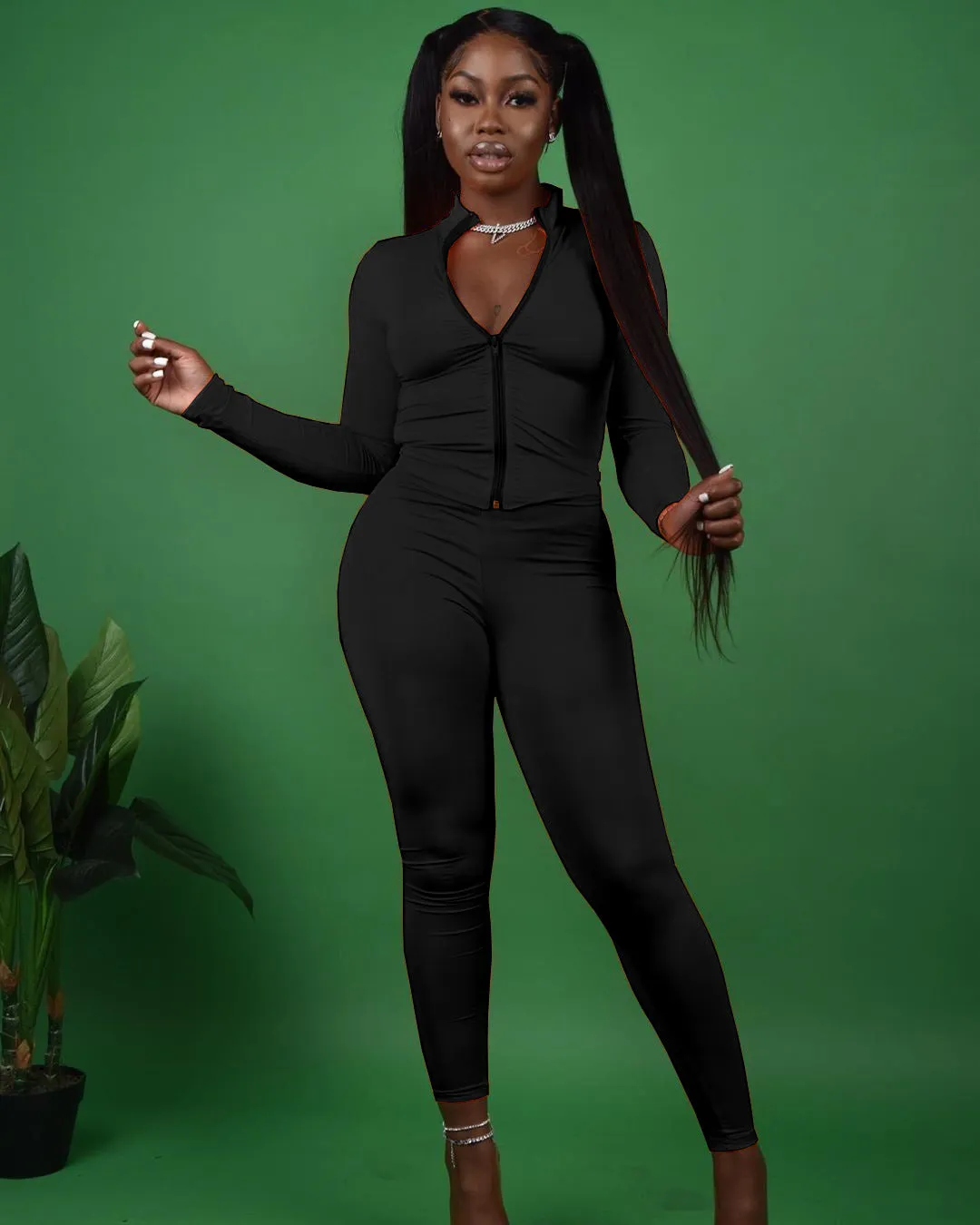 Sleek Zipper Front Long Sleeve Two-Piece Sports Set