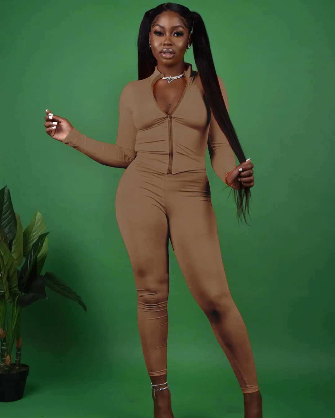 Sleek Zipper Front Long Sleeve Two-Piece Sports Set
