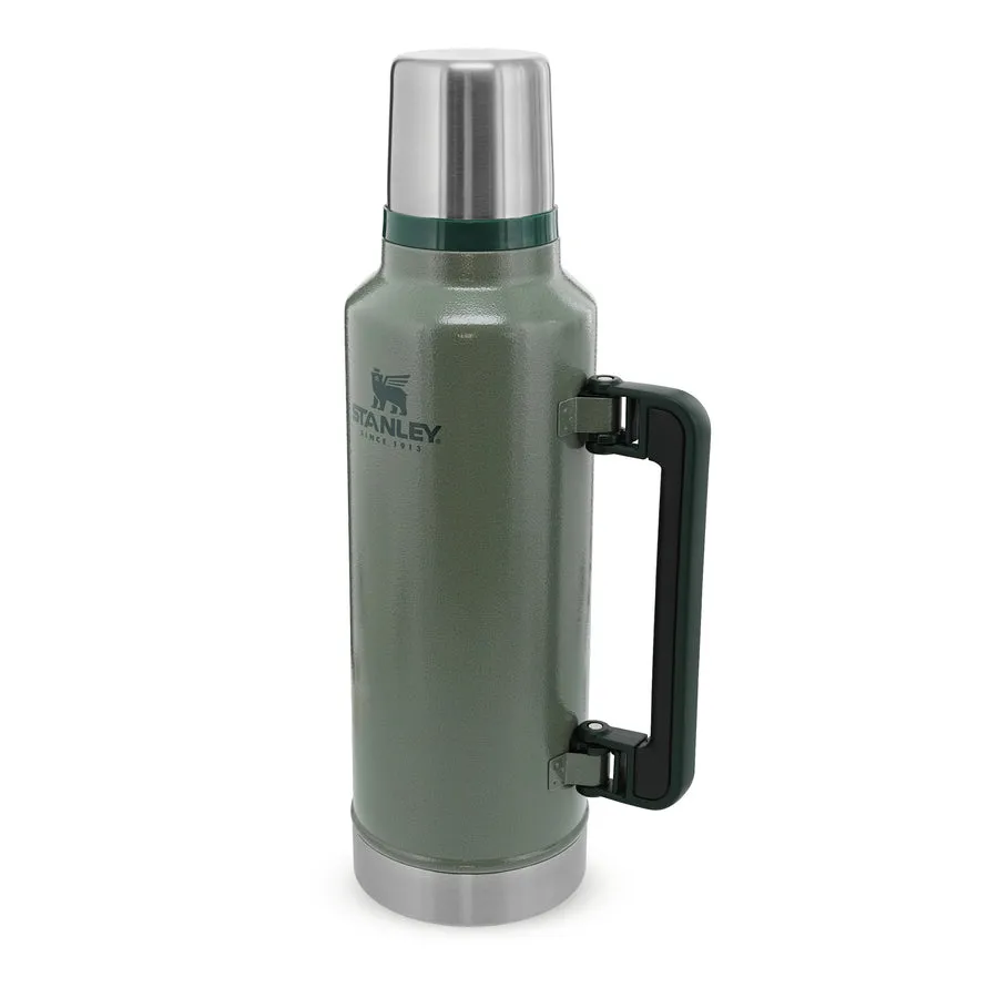 Stanley Classic Vacuum Bottle 1.9L