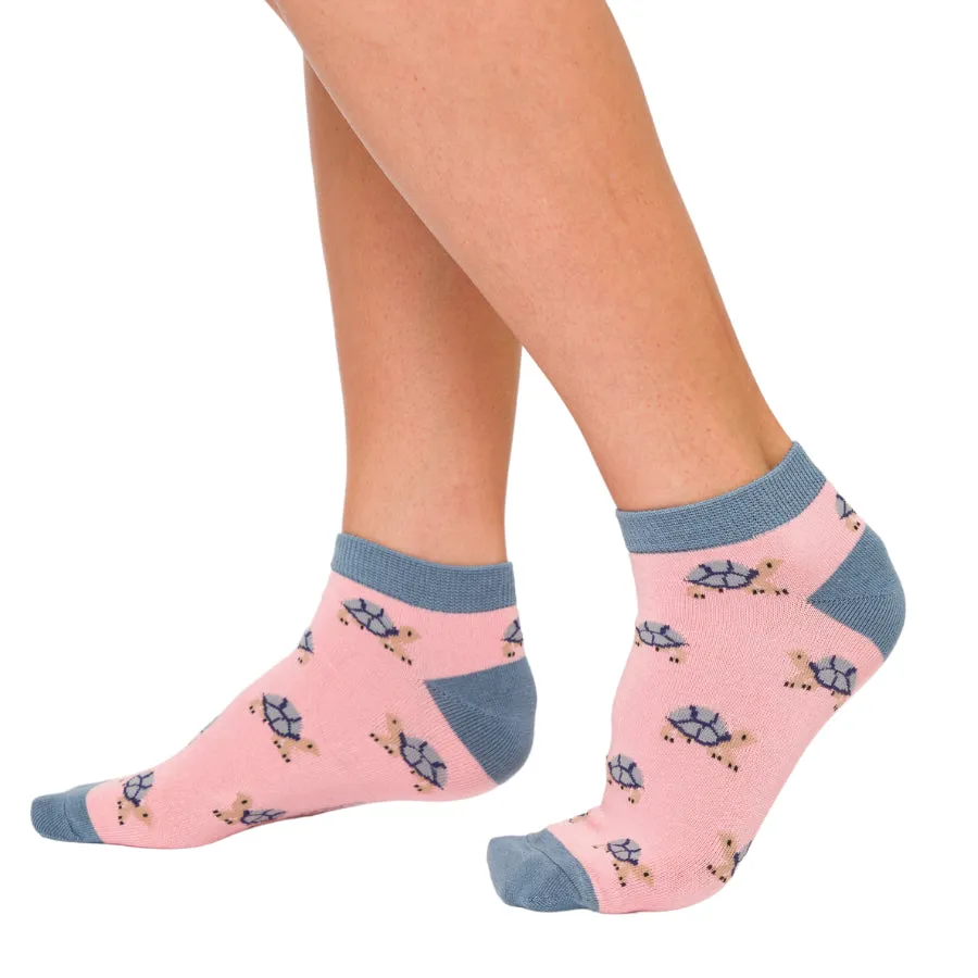 Turtles Bamboo Trainer Socks in Pink by Miss Sparrow, Size UK 4-7