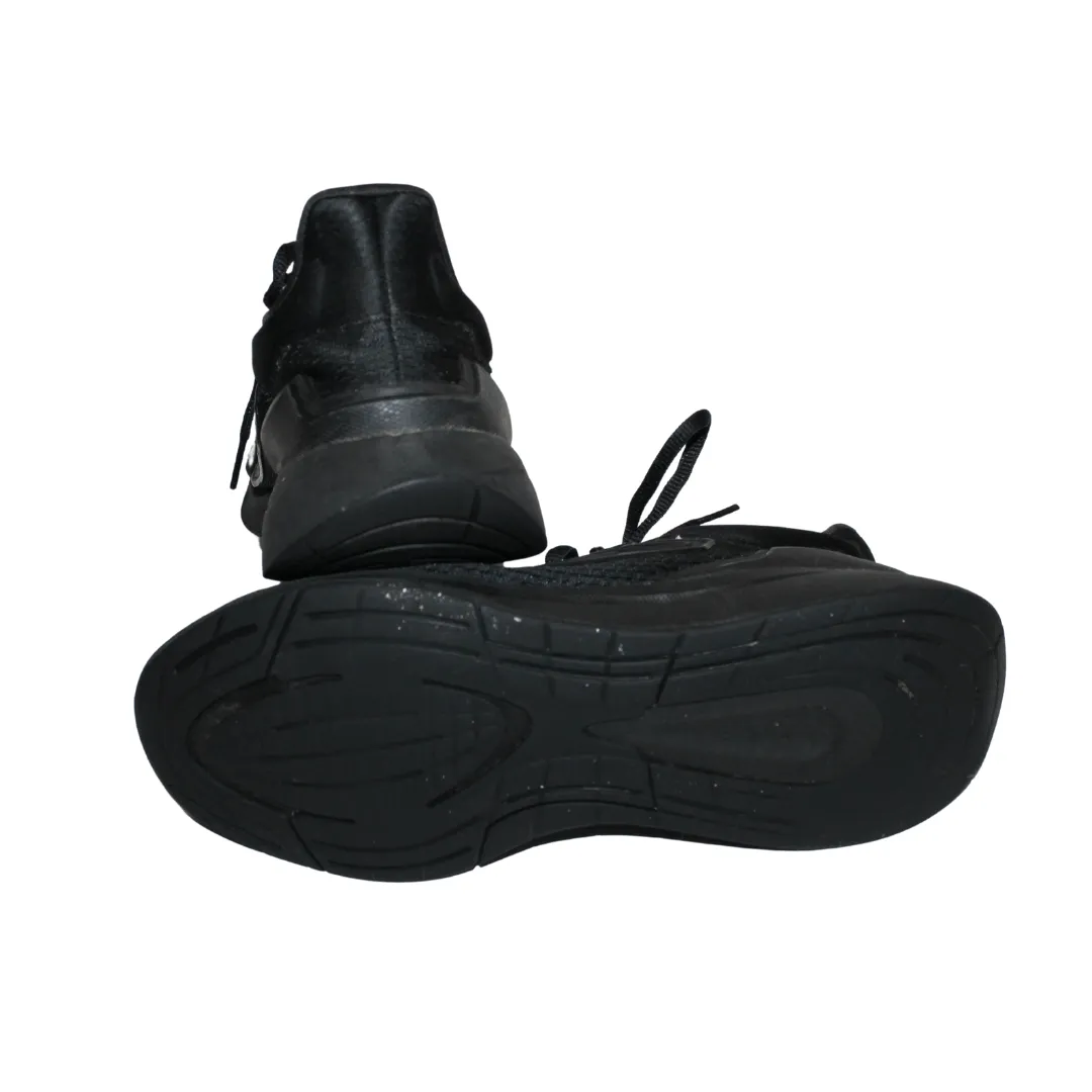 Ultrabounce Trainers