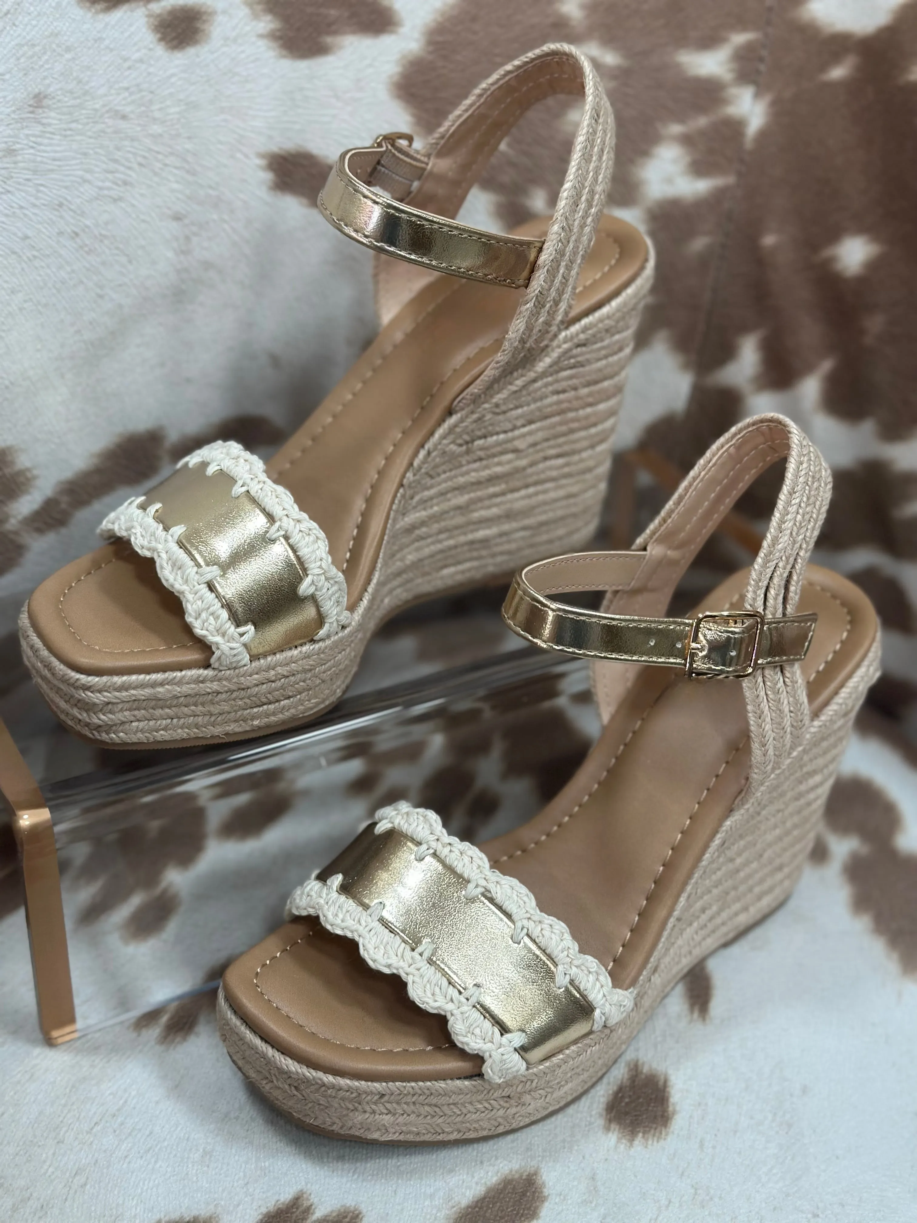 Virtual Gold Heels