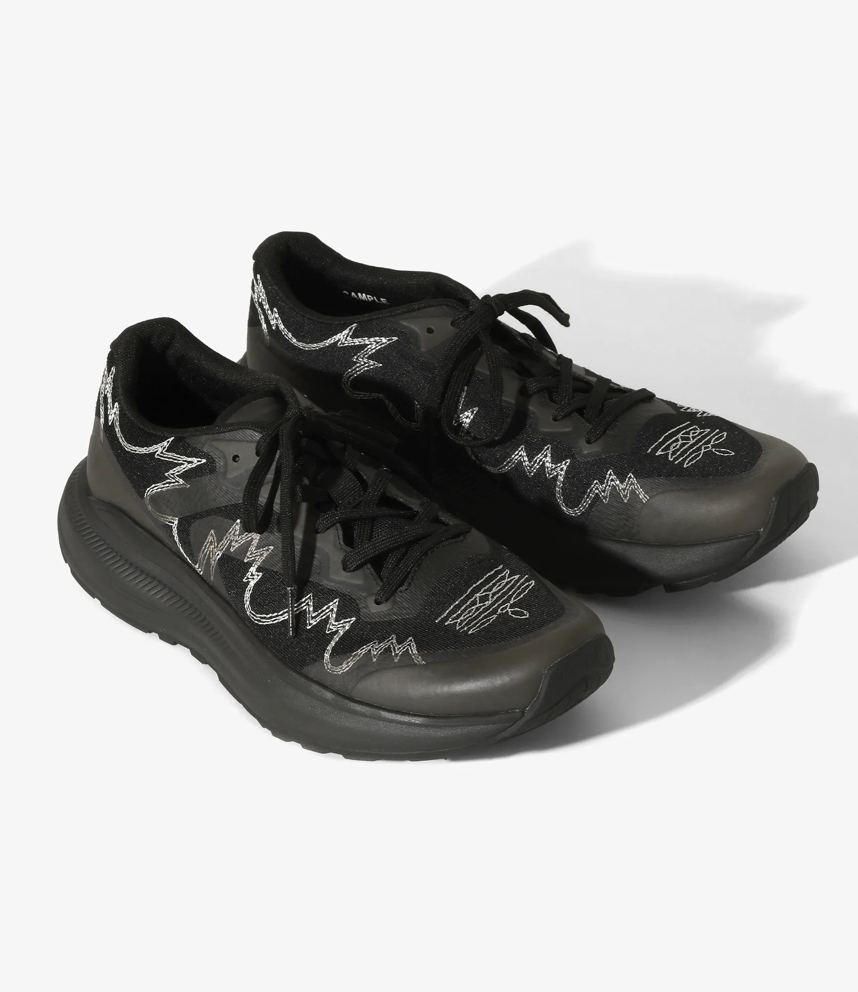 WK500 – Black/Black