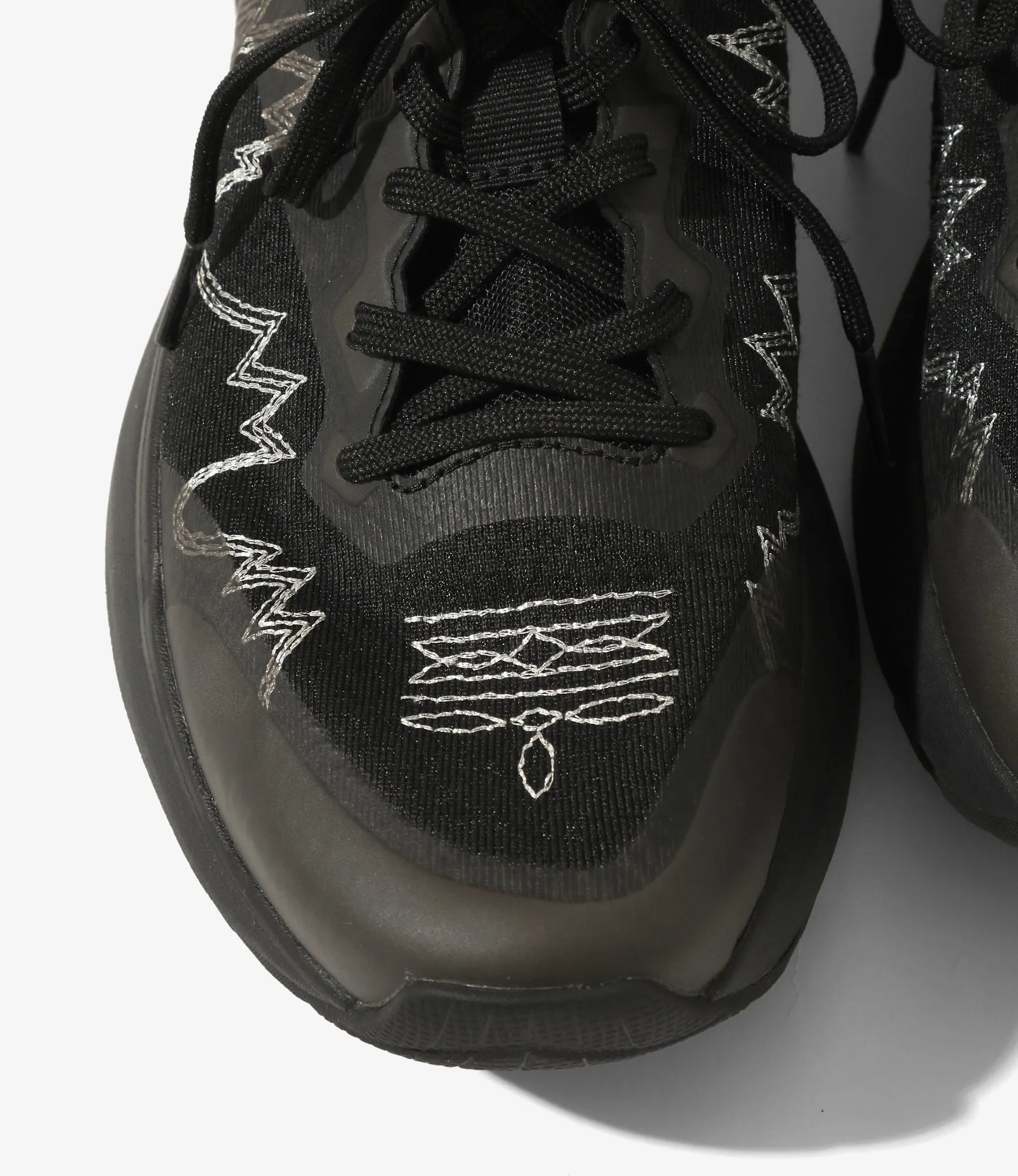 WK500 – Black/Black