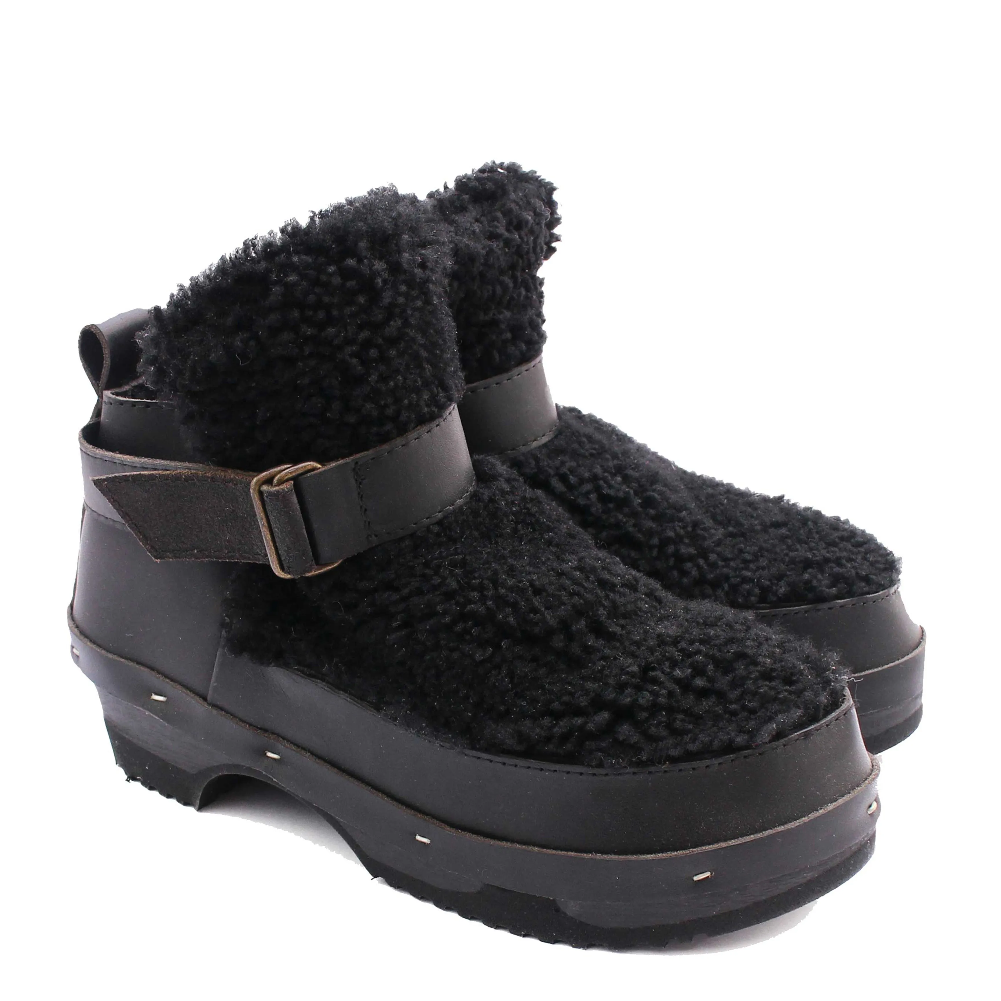 ZORA BOOTS   All Black